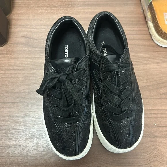 Trethorn Black glitter lace up tennis shoes - Picture 2 of 3